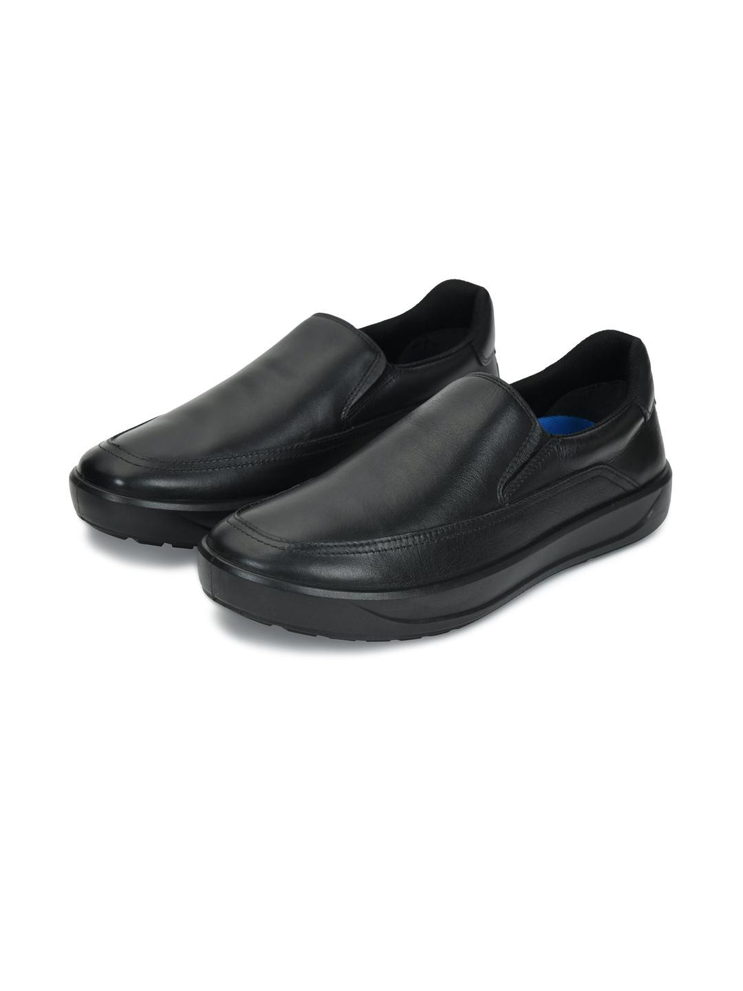 ERGON Men Black Leather Casual Shoes
