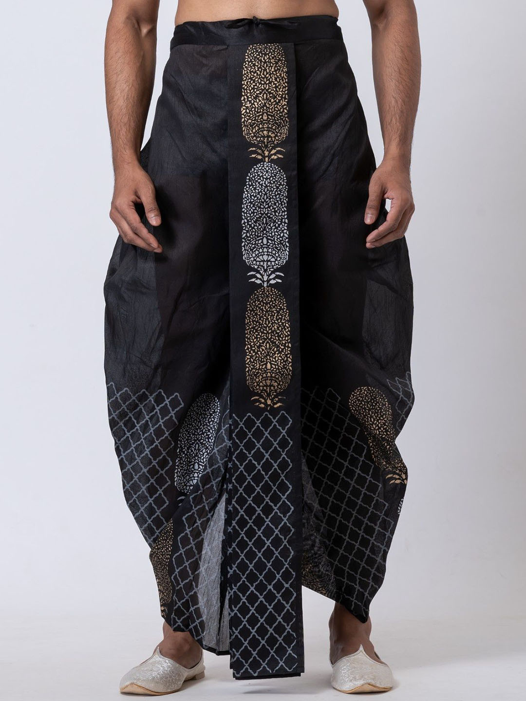 Nakshi Printed Dhoti Pants