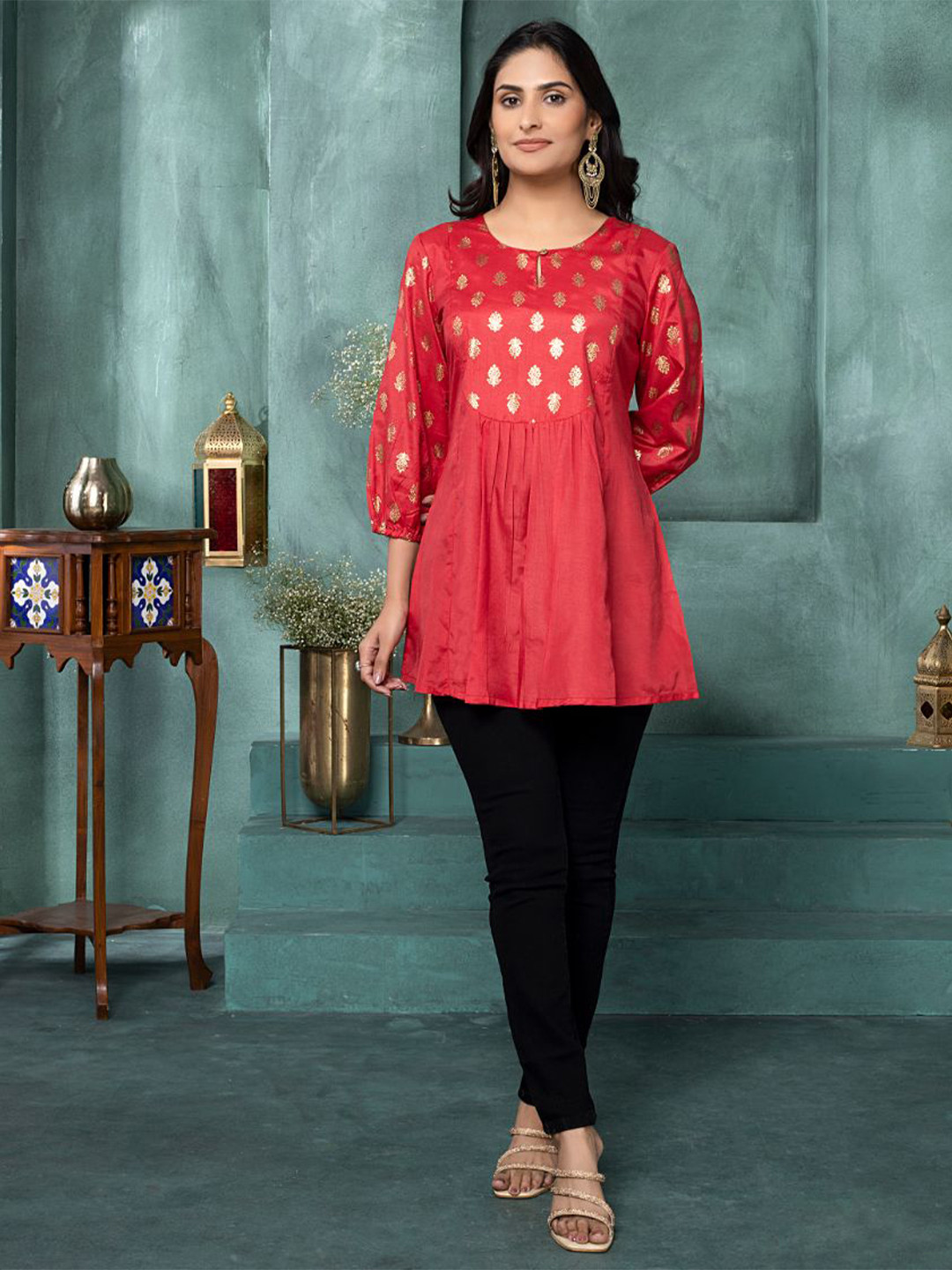 Saffron Threads Women Ethnic Motifs Printed Round Neck Ethnic Tunic