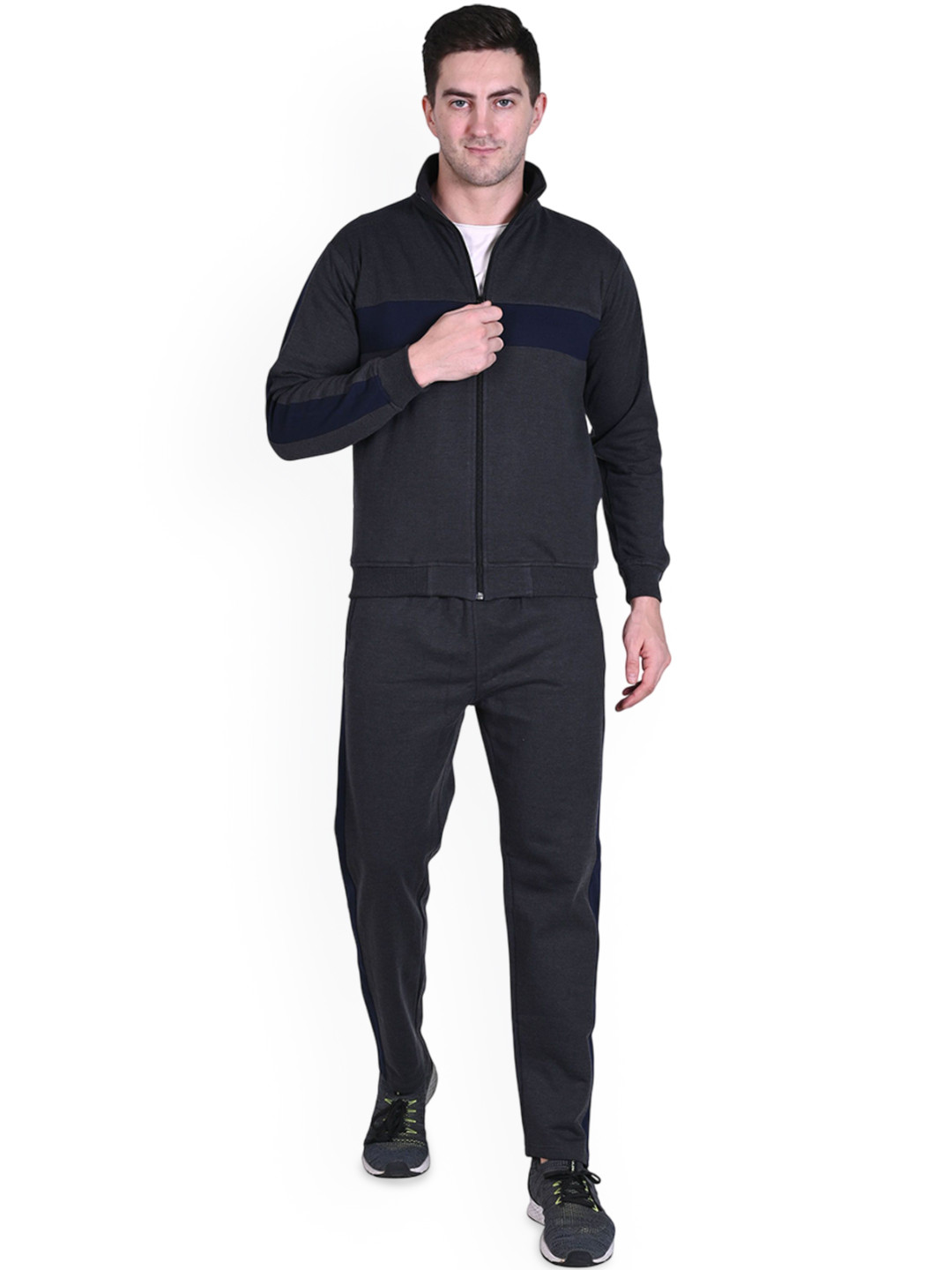 RELIGHT WEARS Men Mock Collar Mid-Rise Fleece Winter Tracksuits