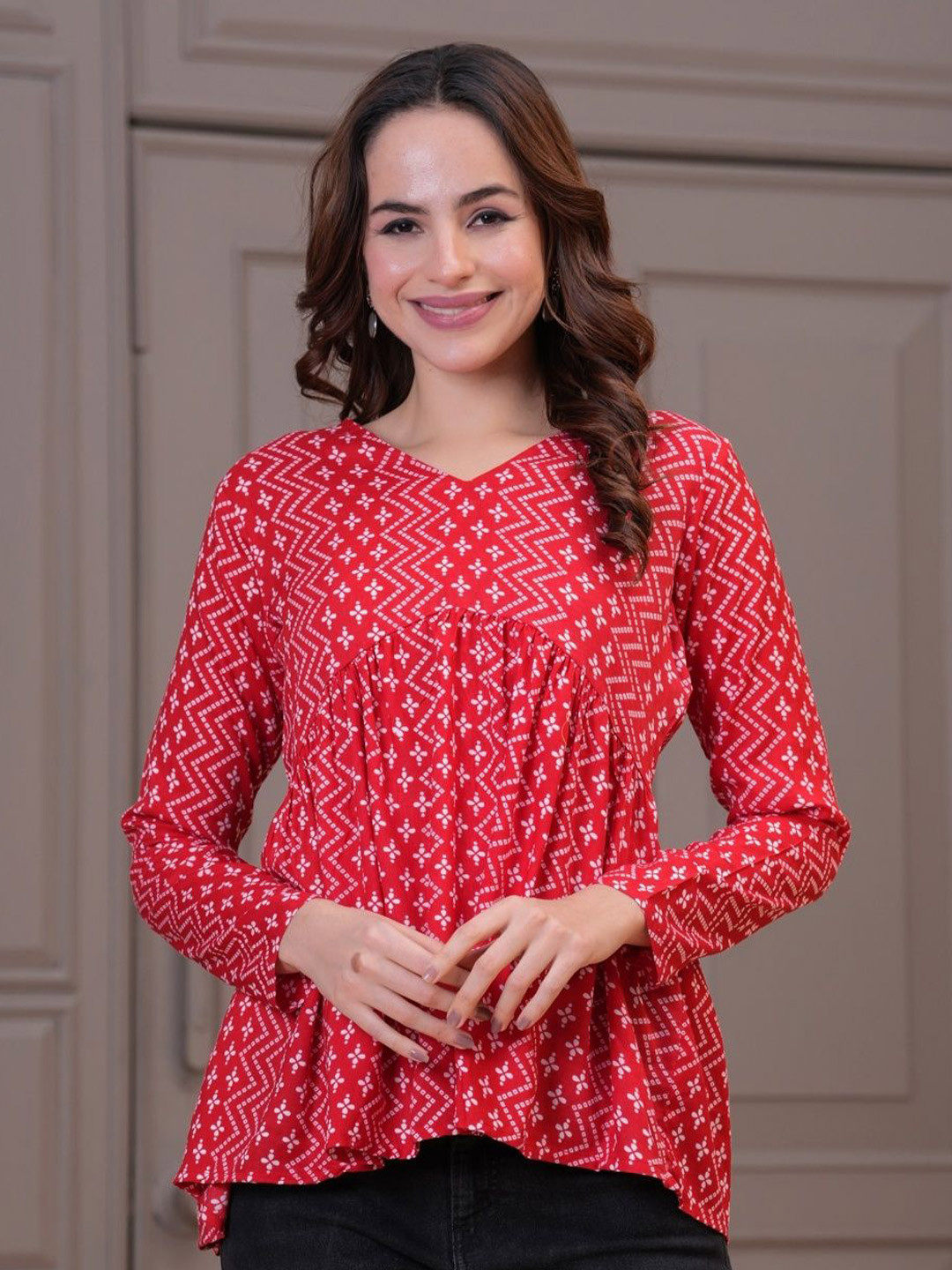 SHOOLIN Women Comfortable & Elegant Long Sleeves V-Neck Printed Empire Top