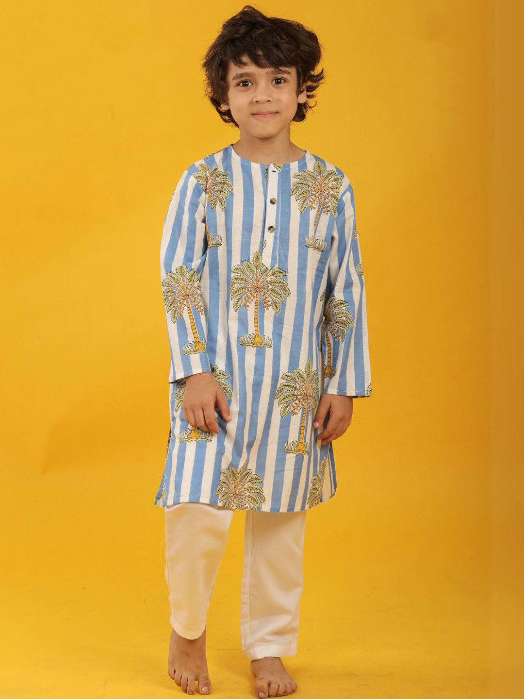 Anthrilo Boys White Striped Floral Tree Print Pure Cotton Kurta Pyjama Sets