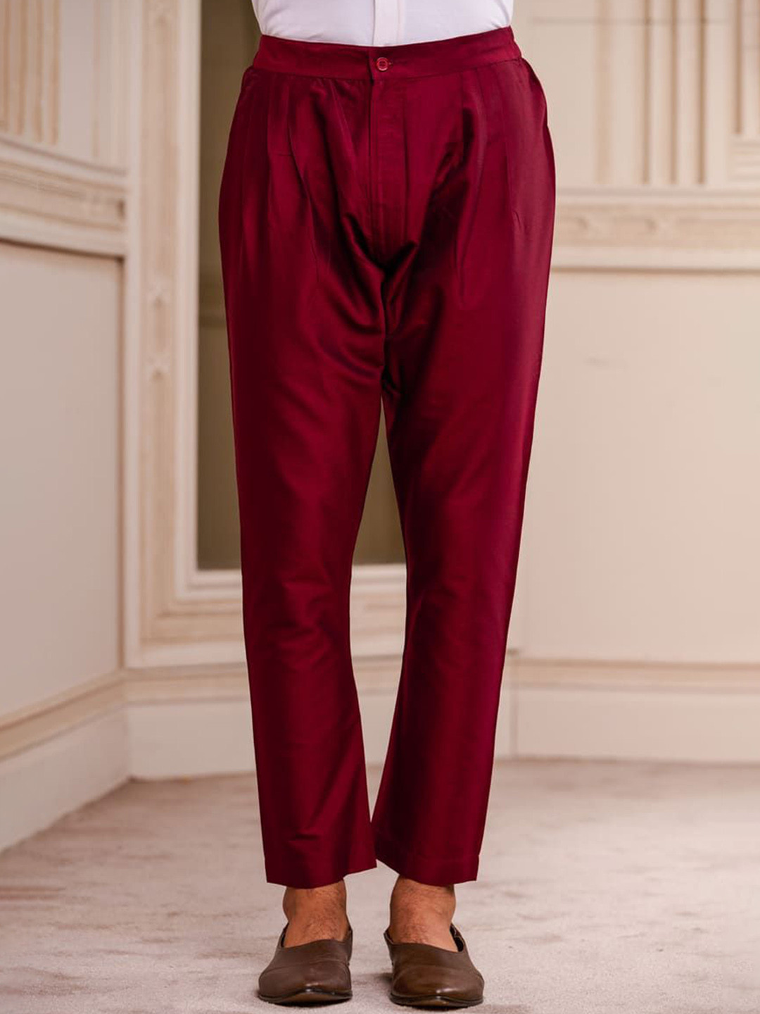 Tasva Men Aligarhi Slim Fit Trousers