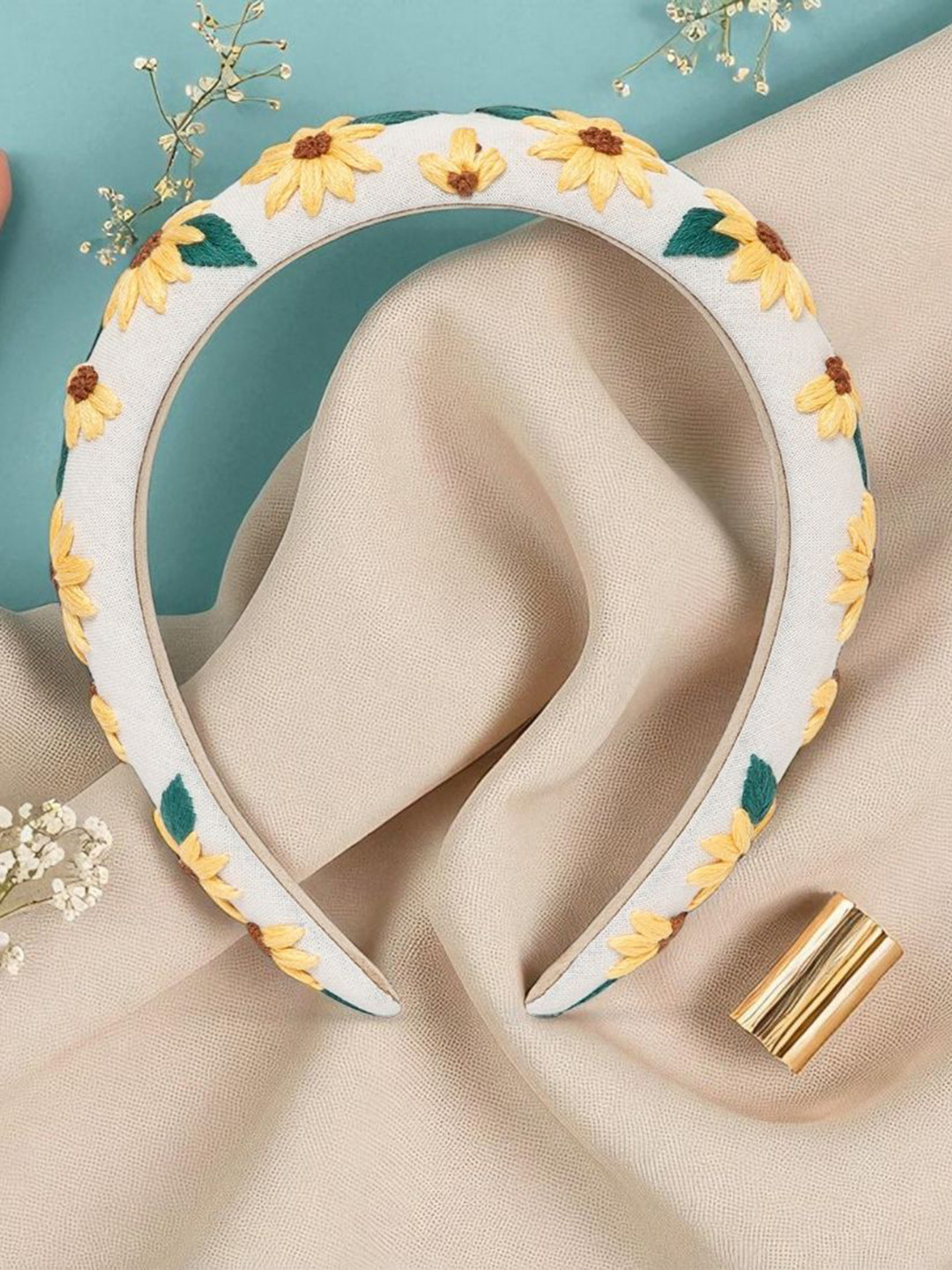 Radhu & Kabby Women Sunflower Design Hairband