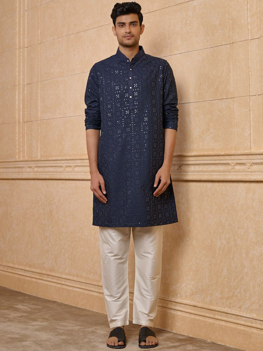 Tasva Adults-Men Woven Design Embroidered Kurta with Pyjamas