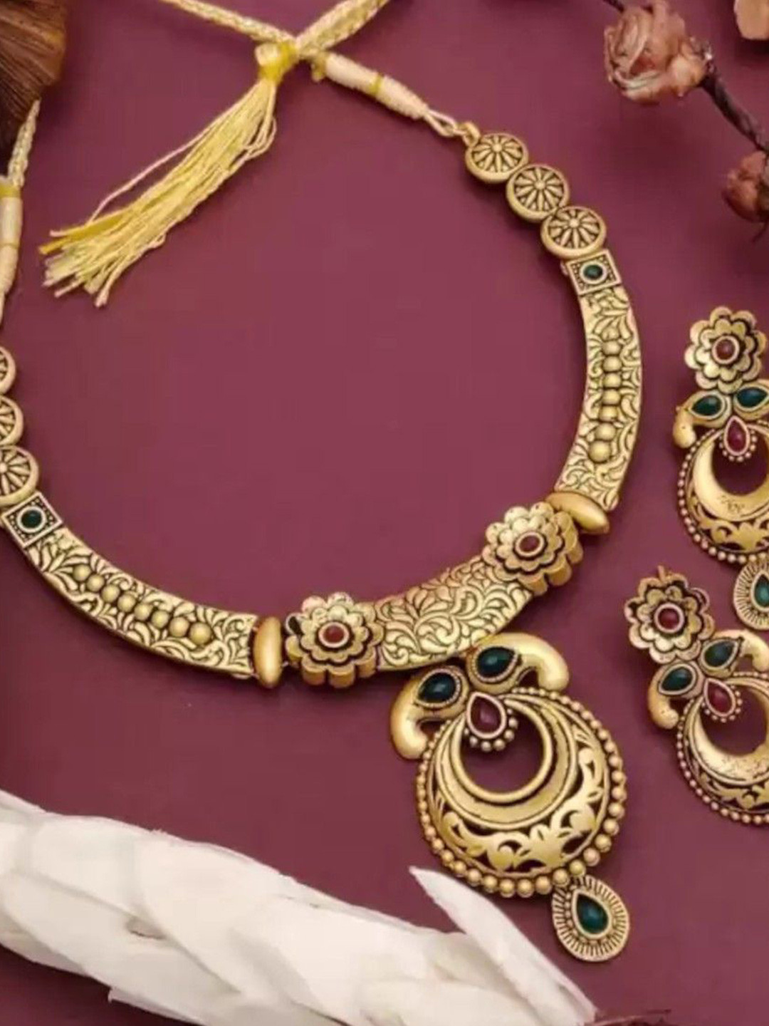 Mekkna Artificial Stones Studded Necklace With Earrings