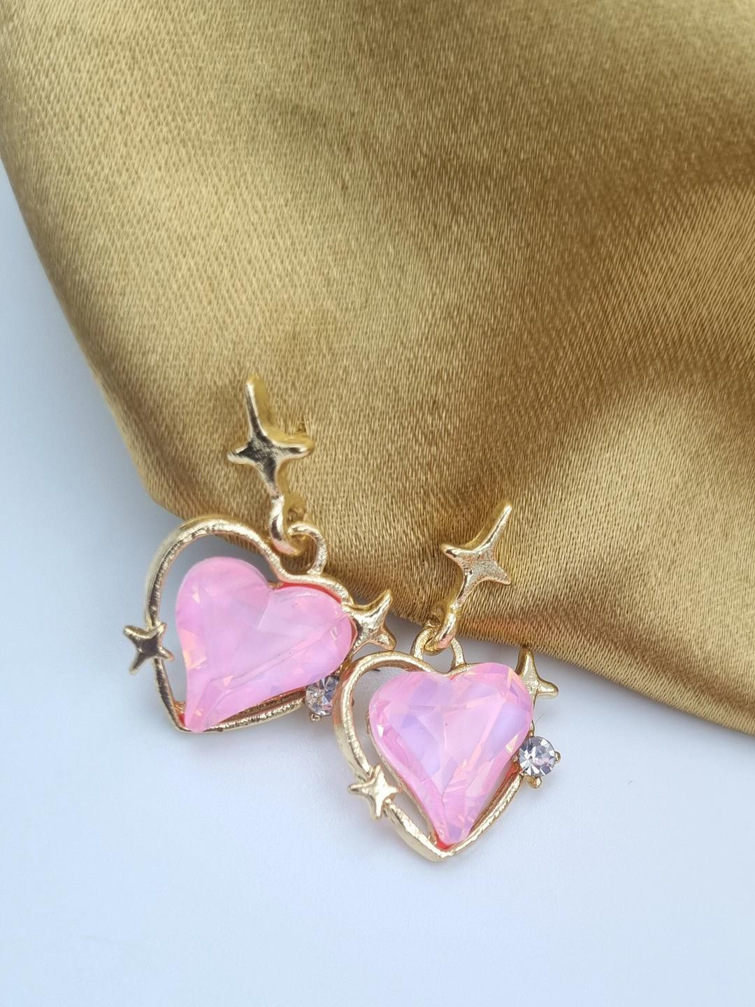 ATTRACTIVE SISTER Women Gold-Plated Heart Shaped Studs Earrings