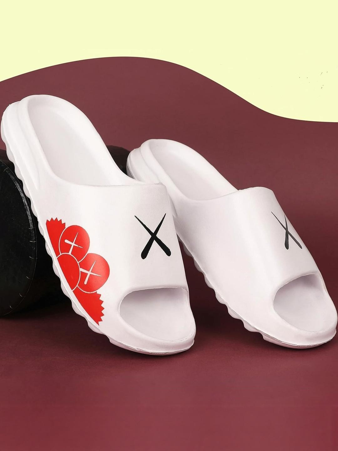 SUNINOW Men White Black & Red Printed EVA Slip-On Flip Flops