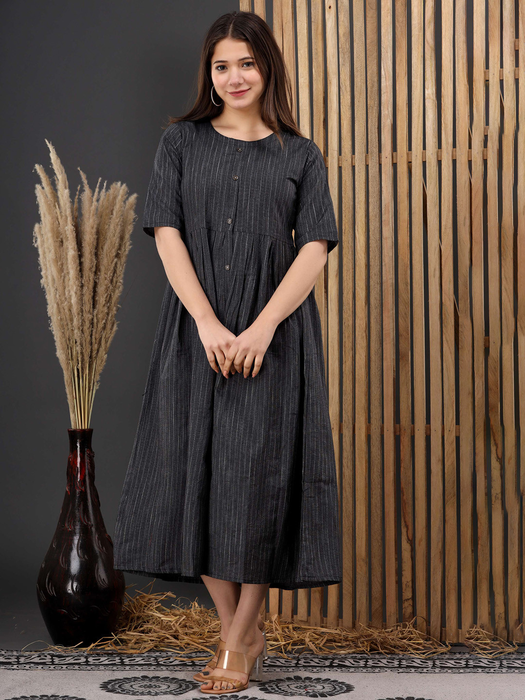HEARTLOOM Women Striped Round Neck Fit & Flare Midi Dress