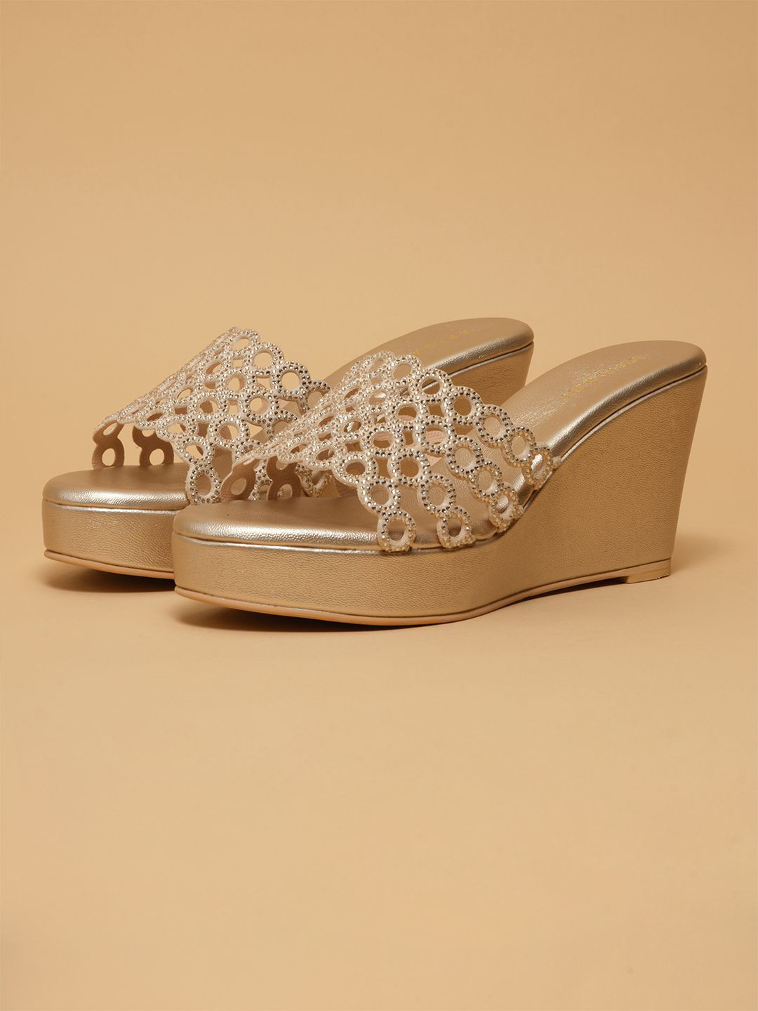 ERIDANI Women Embellished Wedges Mules Wedge Ethnic Heels