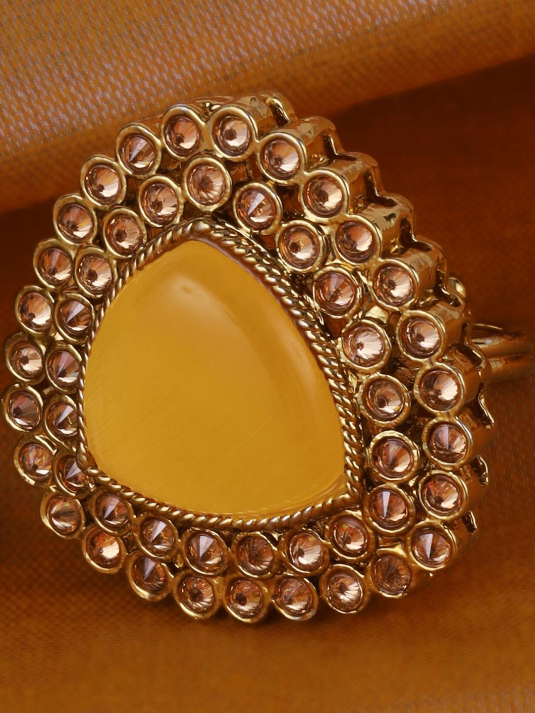 SALONI FASHION JEWELLERY Women Common Oval Shape Gold Plated Adjustable Finger Ring