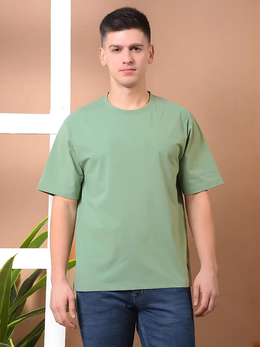 MEGAKART Men pista green Plain Oversized Tshirt