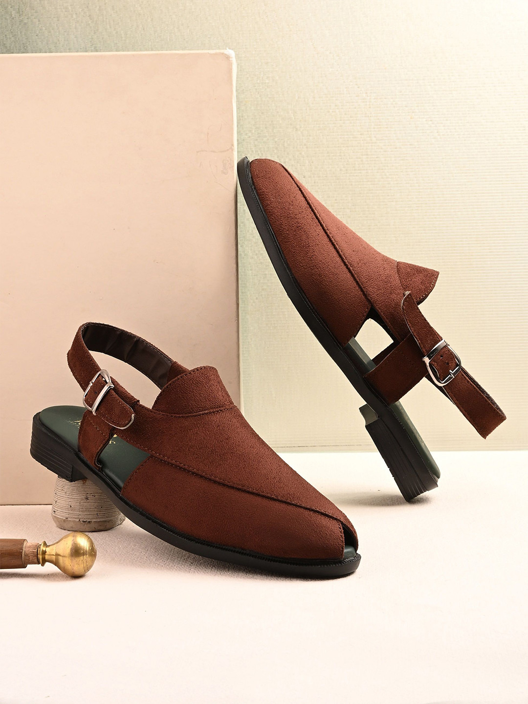 FAV SHOES Men Peshawari Comfort Sandals