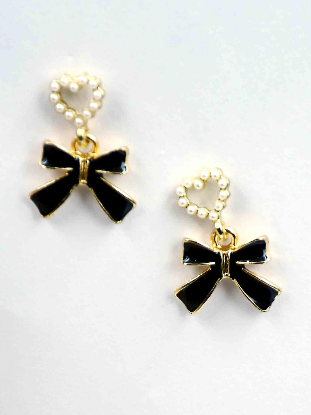 ATTRACTIVE SISTER Heart Shaped Drop Earrings