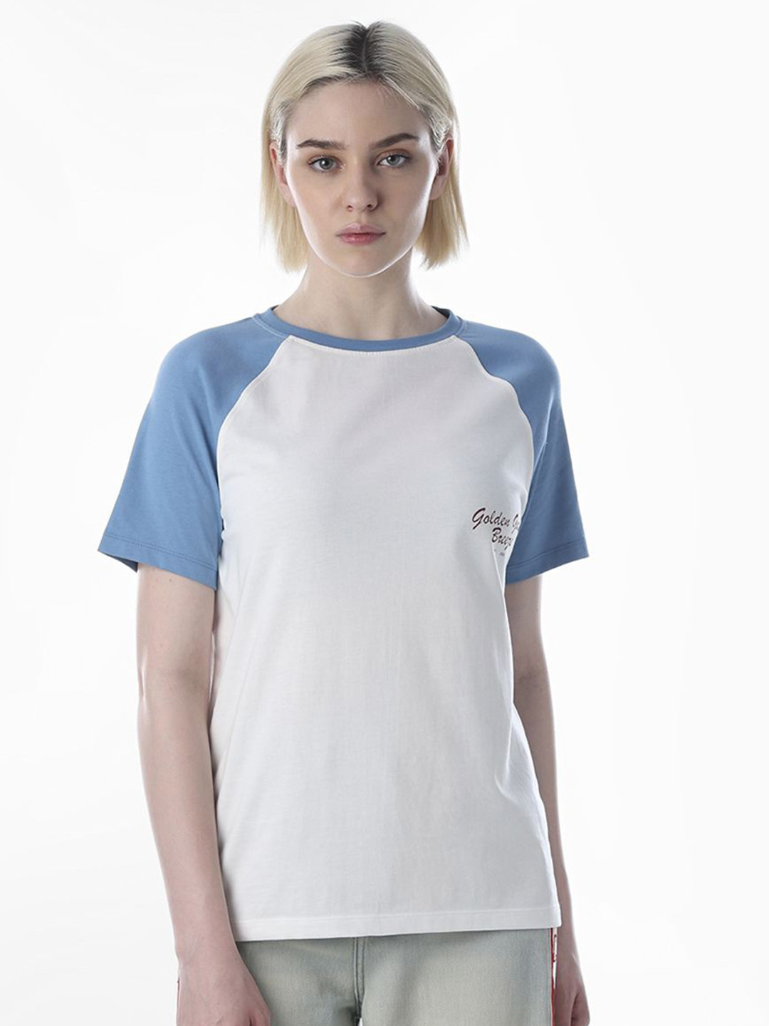 ONLY Typography Printed Round Neck Raglan Sleeves Cotton T-shirt
