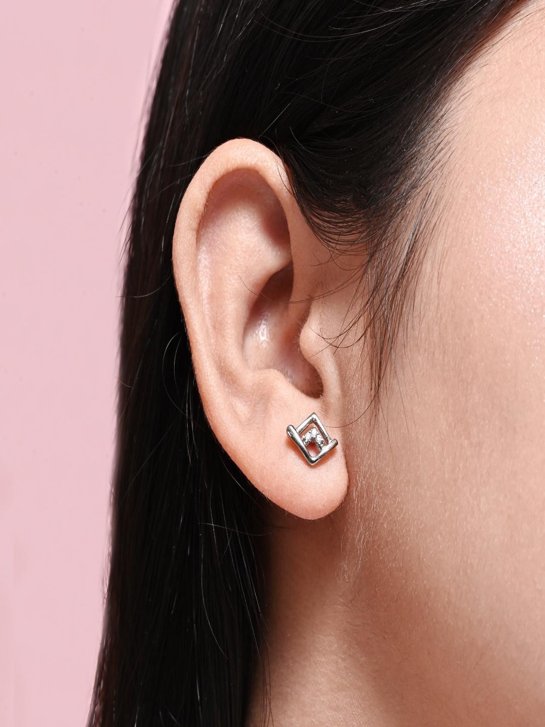 Vinayak Jewellers 925 Sterling Silver The Silver Gleam Sparkle Stud Earrings