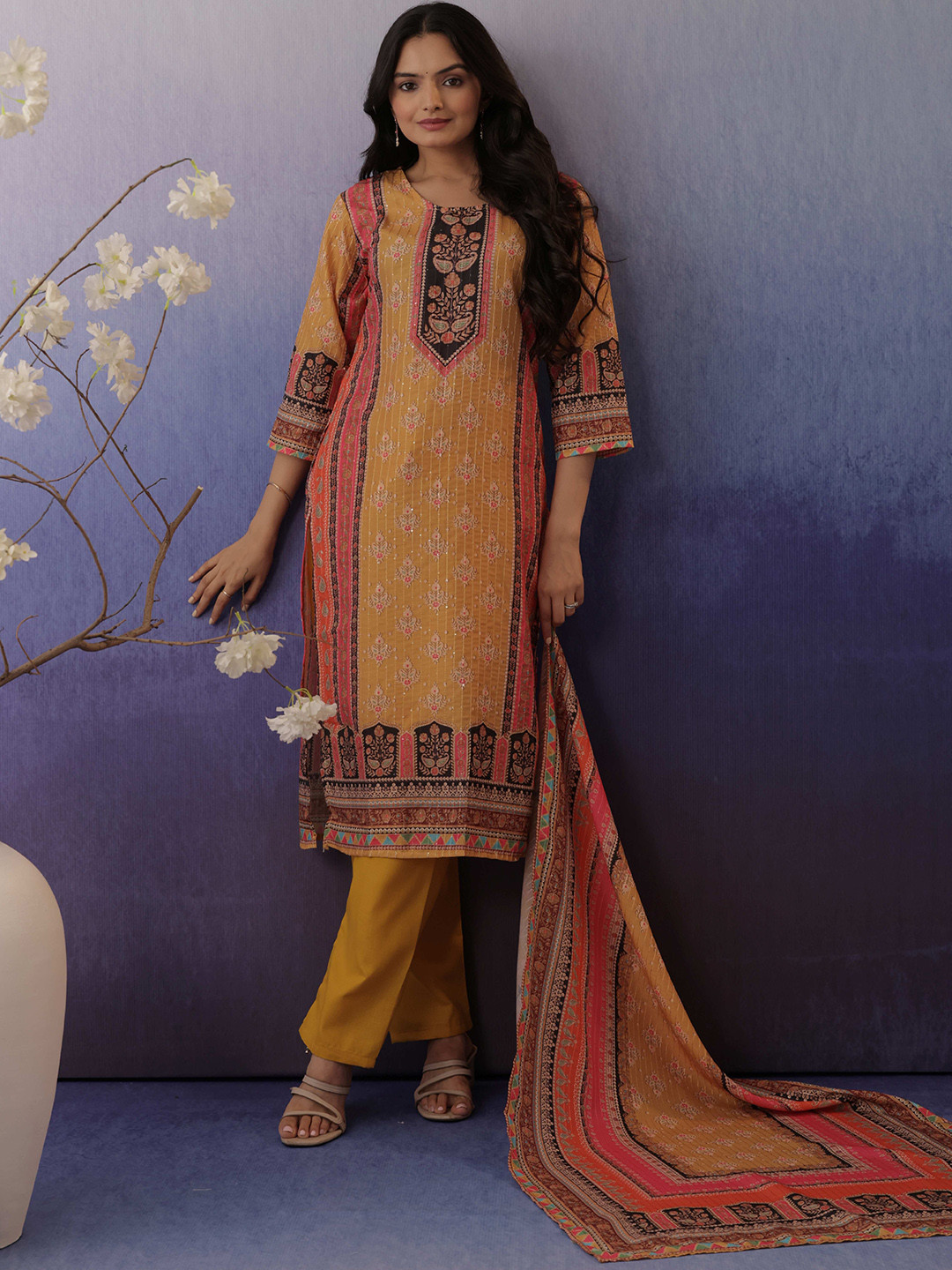 VAIDDO Women Ethnic Motifs Printed Kurta with Trouser & Dupatta