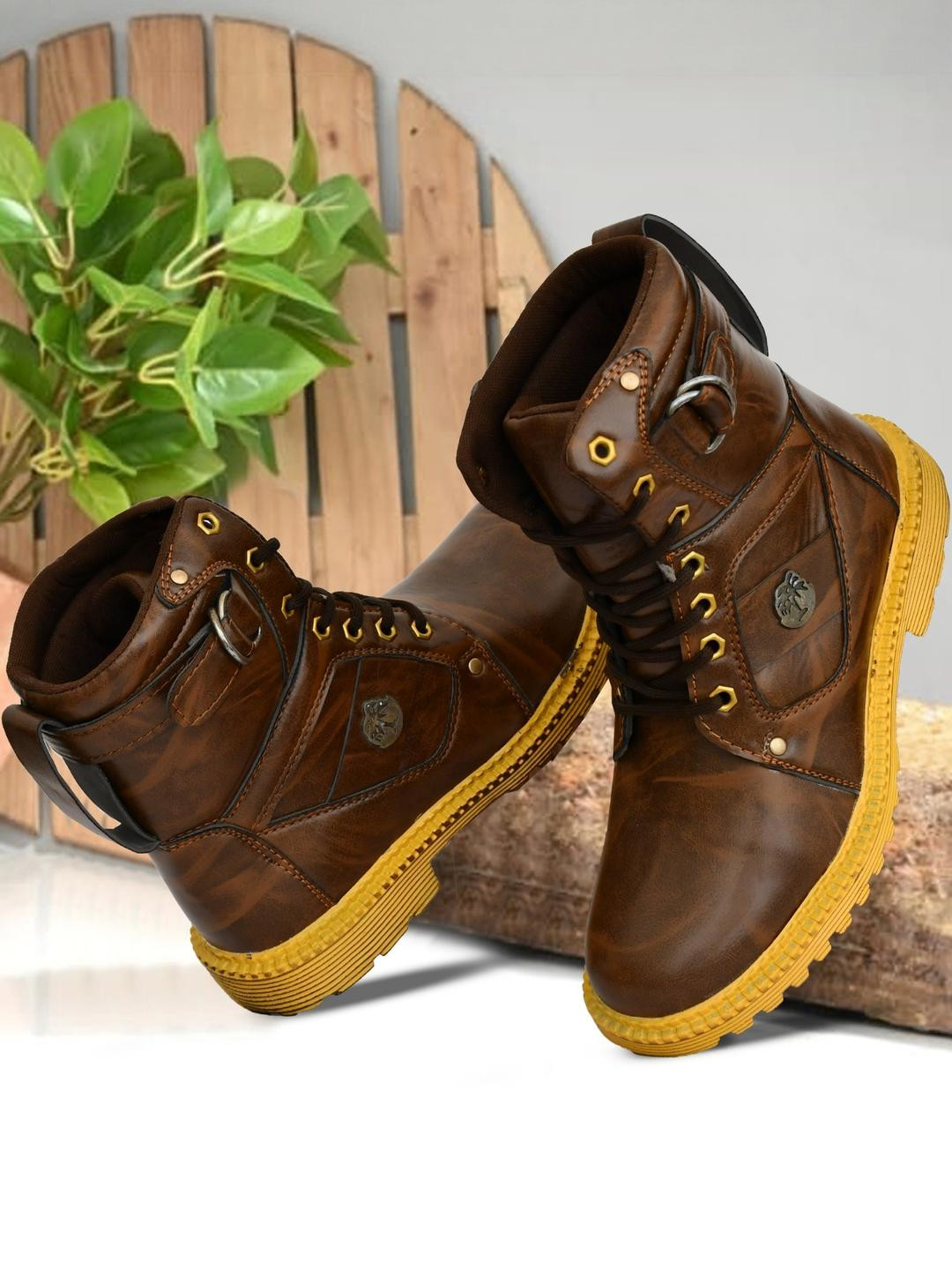 Kerzl Men Brown Boat Shoes