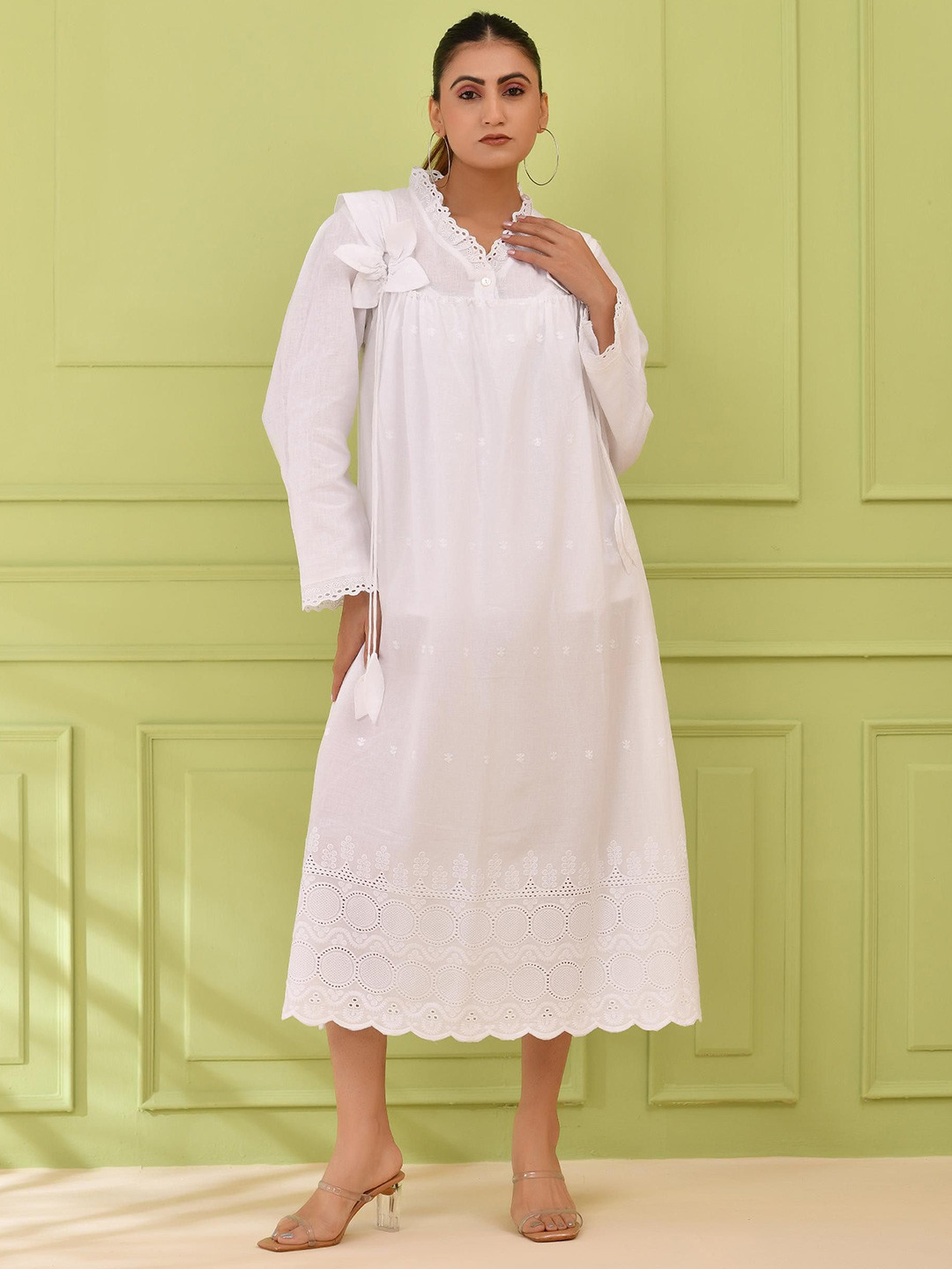 SIDDHO HUM Women Floral Embroidered V- Neck Applique Lace Inserts Empire Midi Dress