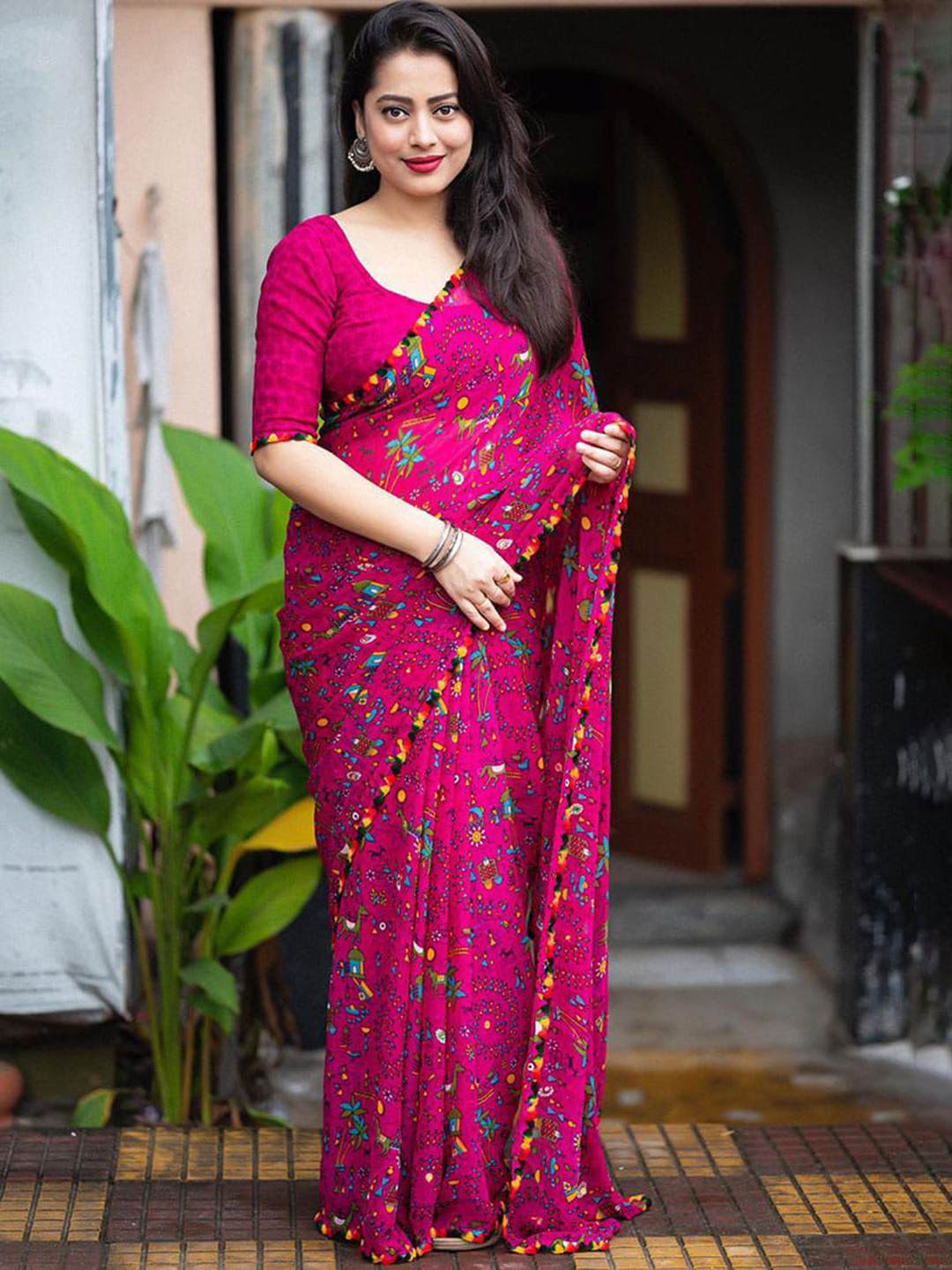V3 FASHION STUDIO Warli Print Emboridered Saree