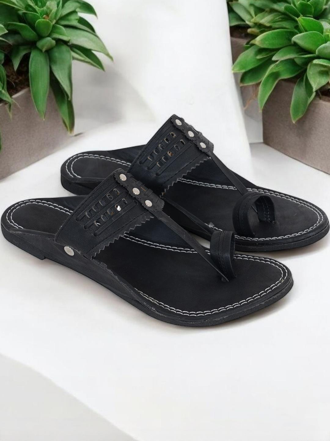DFR Men Black One Toe Kholapuri Flats