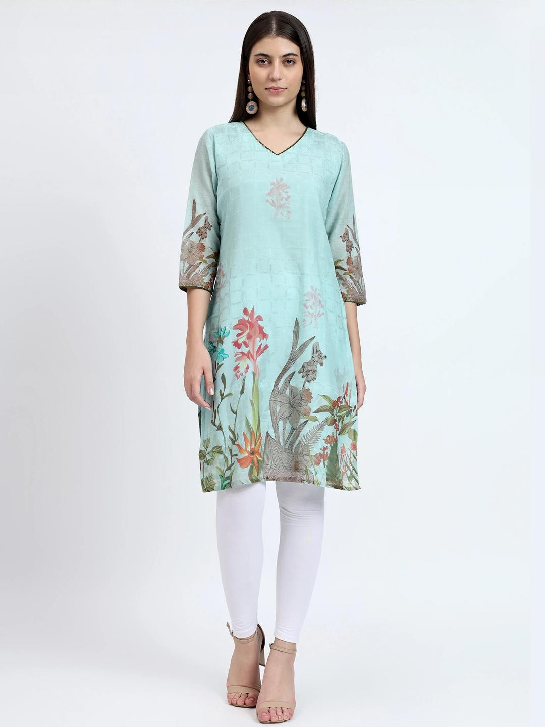RAISHREE Women Digital Printed Cotton Kurta