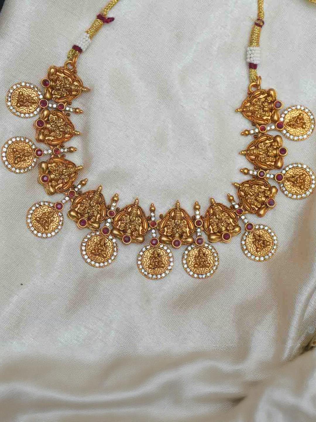 ANSHI ART Brass-Plated Temple Chain Artificial Stones Necklace