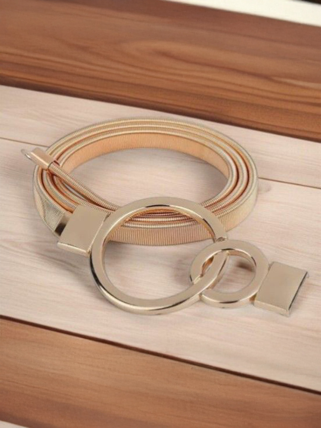 DressBerry Women Textured Metal Belt