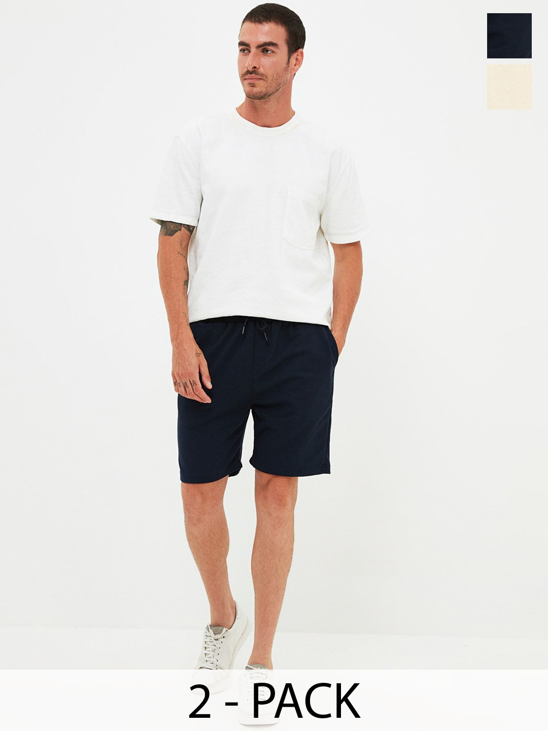 Trendyol Lacivert-Ta Men Pack of 2 Cotton Mid-Rise Shorts