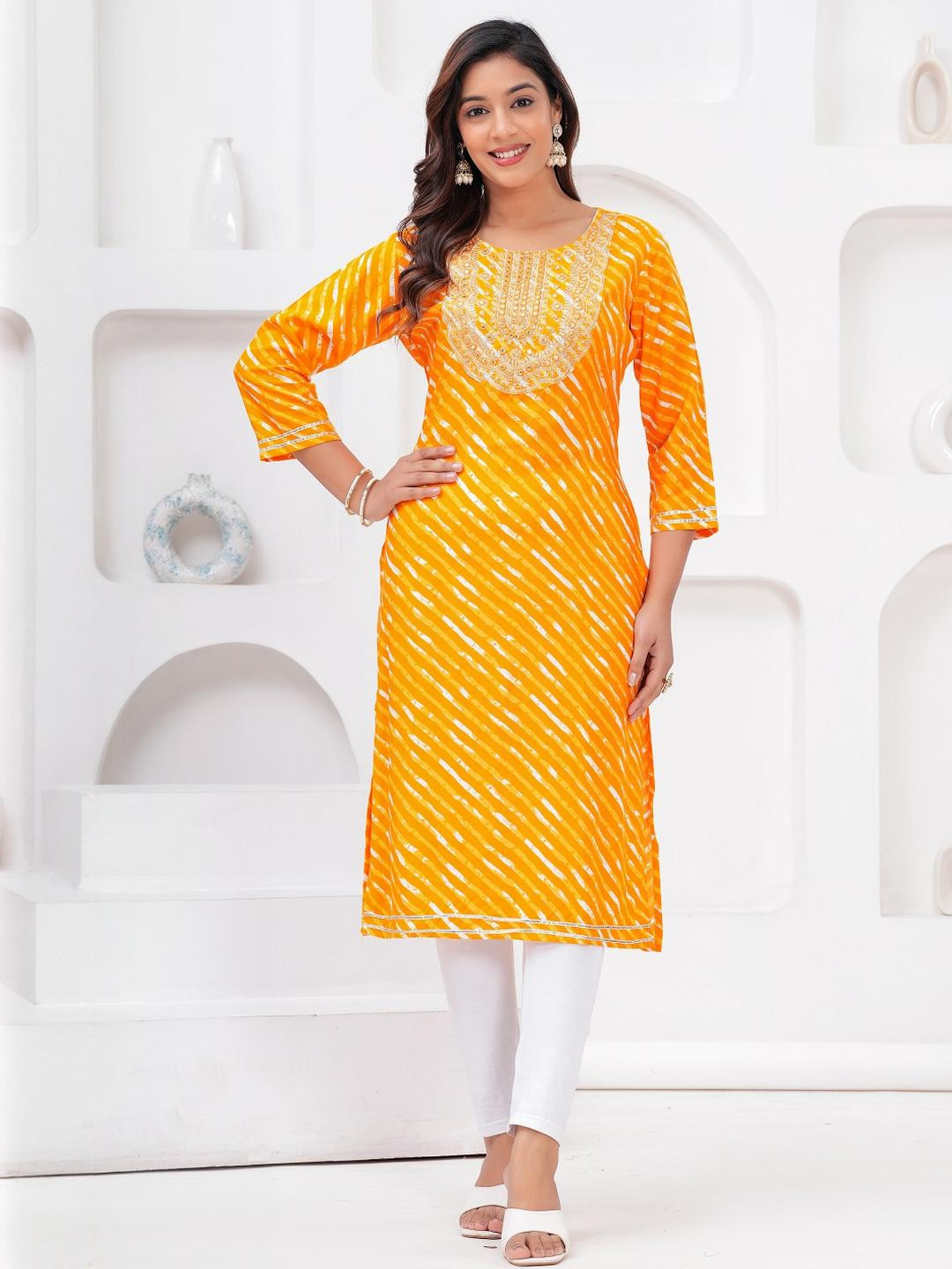 JAIPUR SARAI Women Mustard Leheriya Printed Striped Kurti