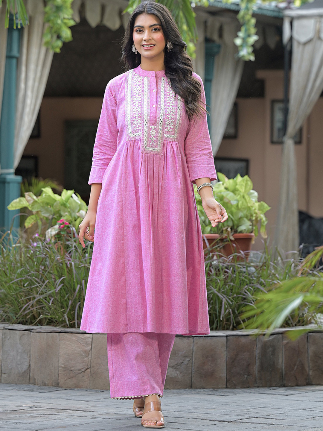 The Hope Women Ethnic Motifs Embroidered Mirror Work Pure Cotton Kurta with Trousers