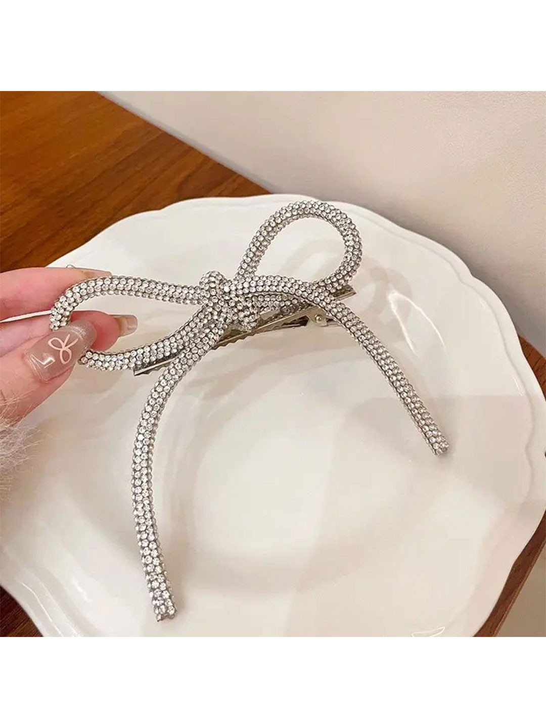 SALTY Women Orna Bow Hair Claw Clip