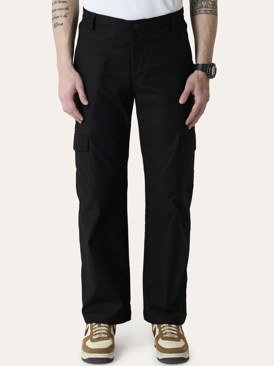 PERCH Men Black Solid Cargo Trouser