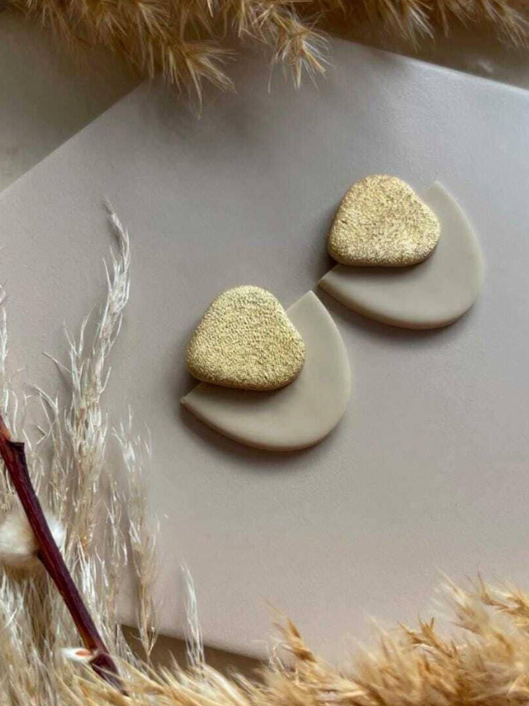 VMA PLAY FASHION Contemporary Shaped Studs