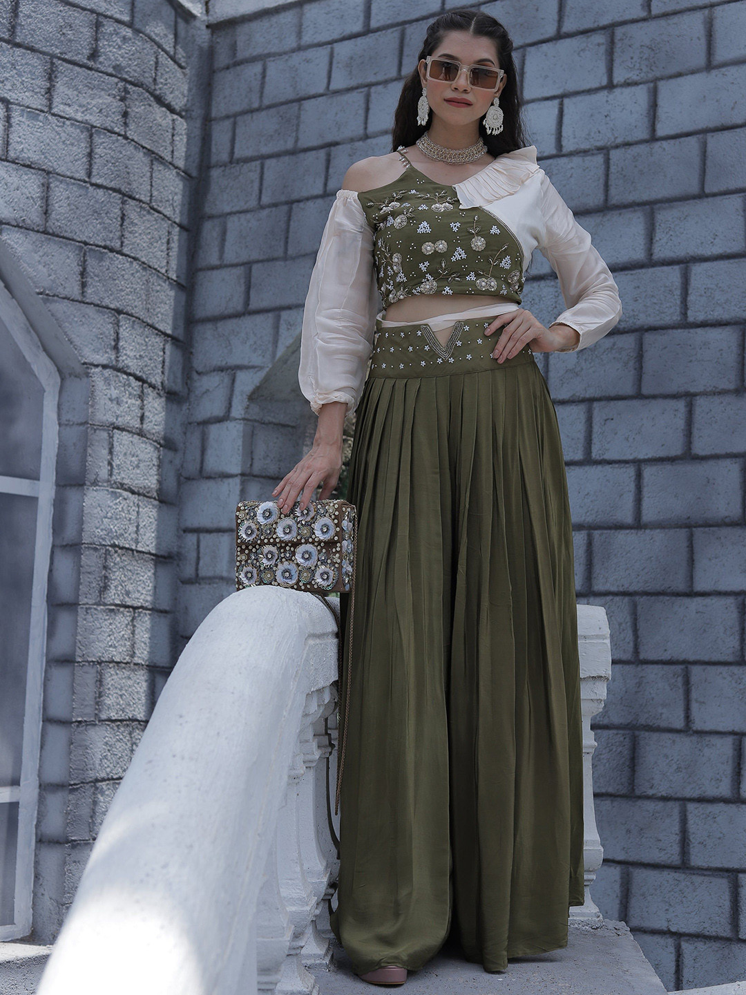 GloballyRonakRBafna Embroidered Asymmetrical Top With Palazzos Co-Ords