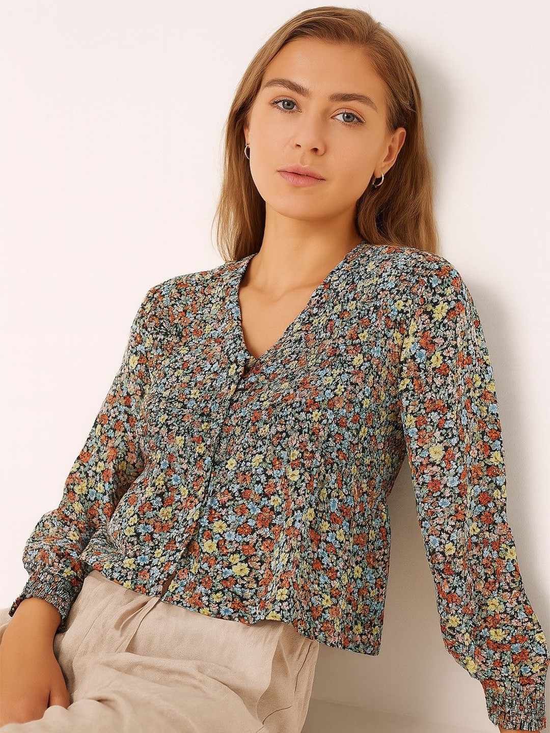 sollobell Women Flora Print Bishop Sleeves Georgette Top