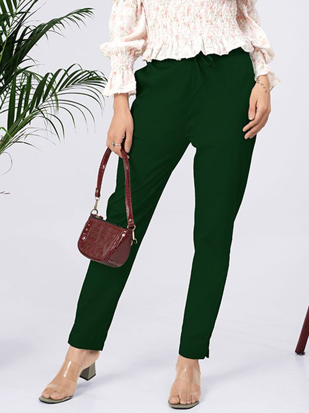 Larqi Women Comfort Low-Rise Slip-On Cotton Regular Trousers