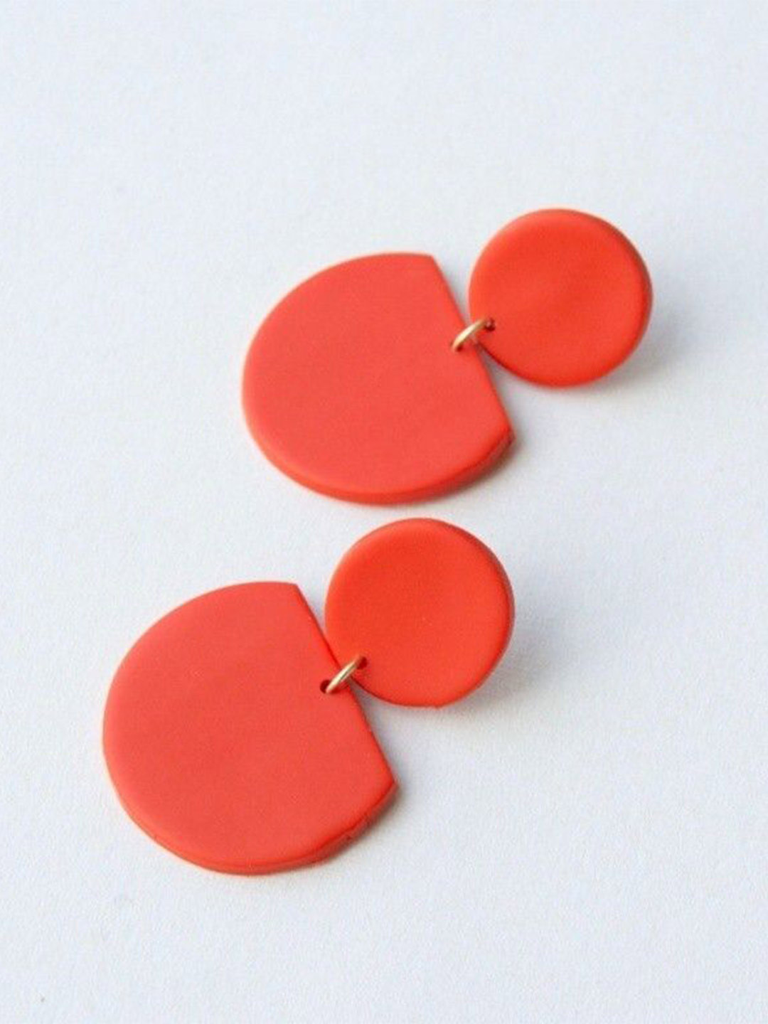 VMA PLAY FASHION Contemporary Drop Earrings