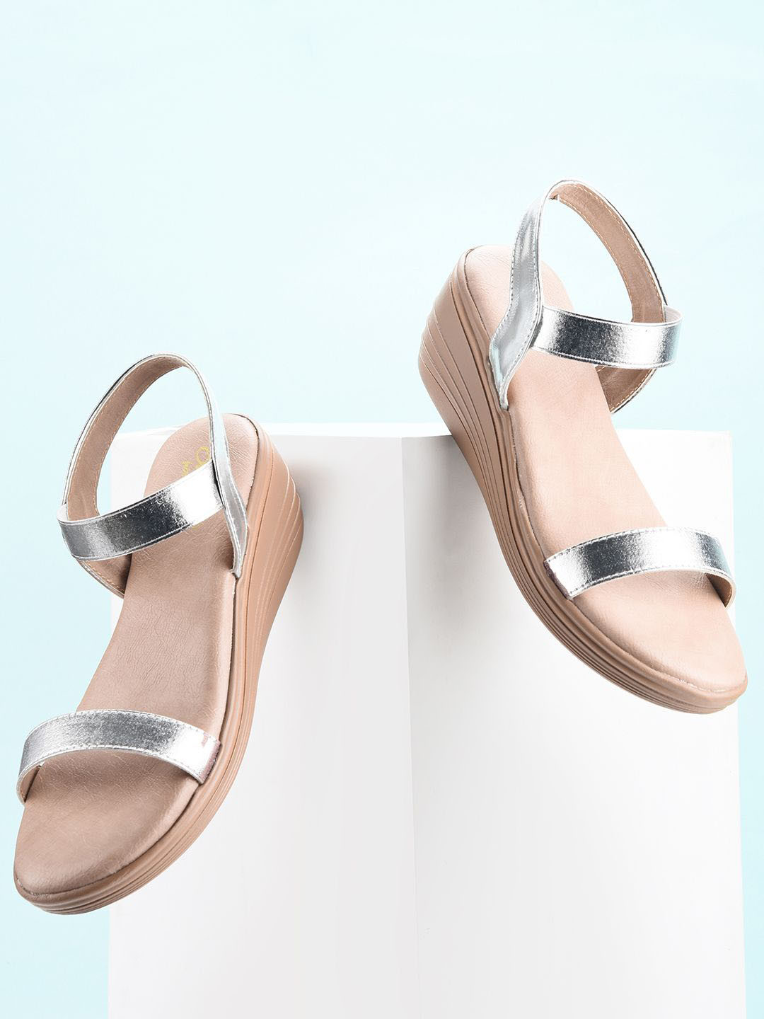 Snasta Women Textured Party Wedge Sandals