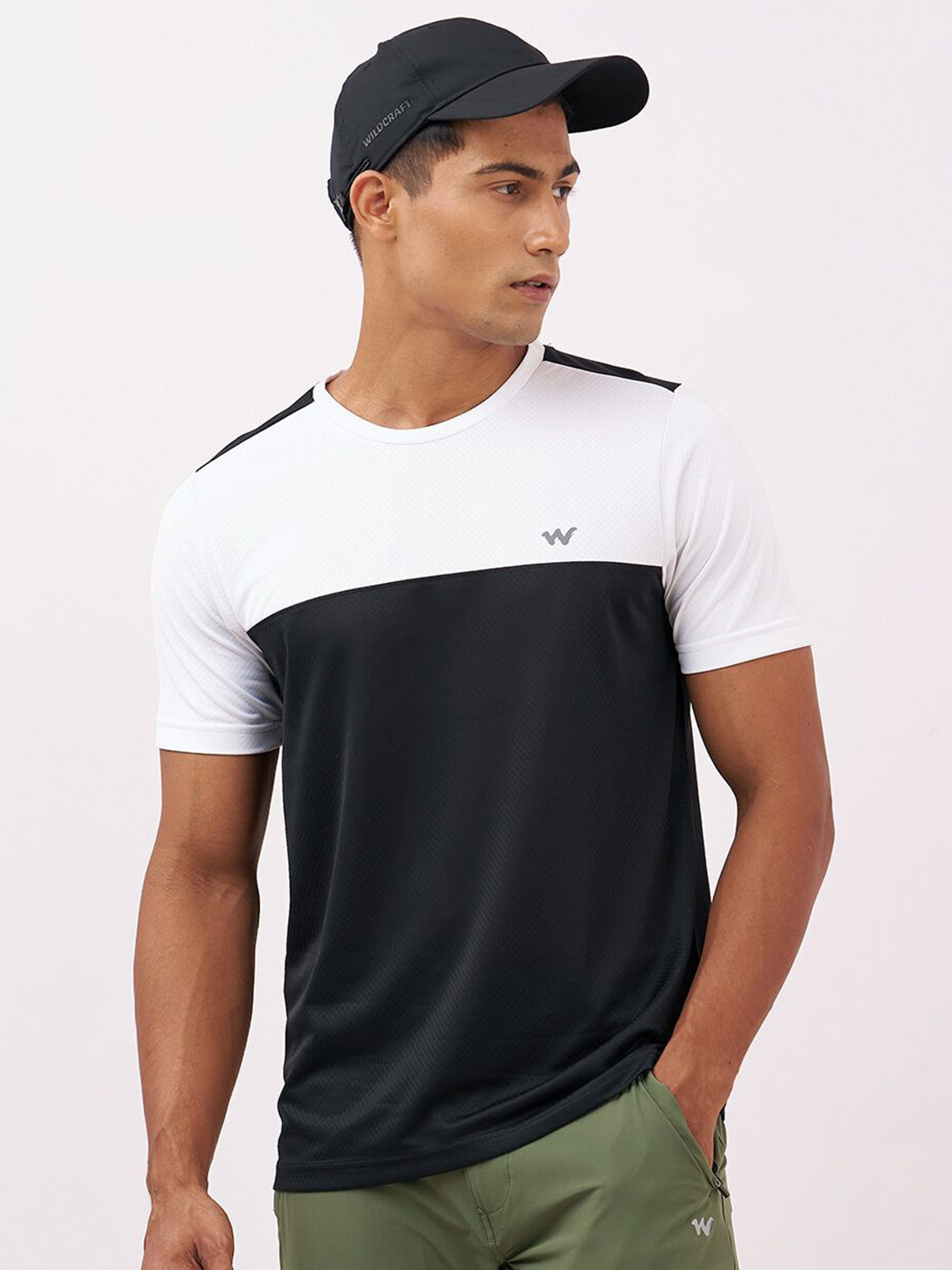 Wildcraft Active Cut & Sew Colourblocked Crew Neck Sports T-shirt