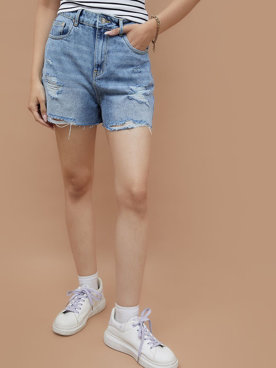 Ginger by Lifestyle Women Washed Low-Rise Cotton Denim Shorts