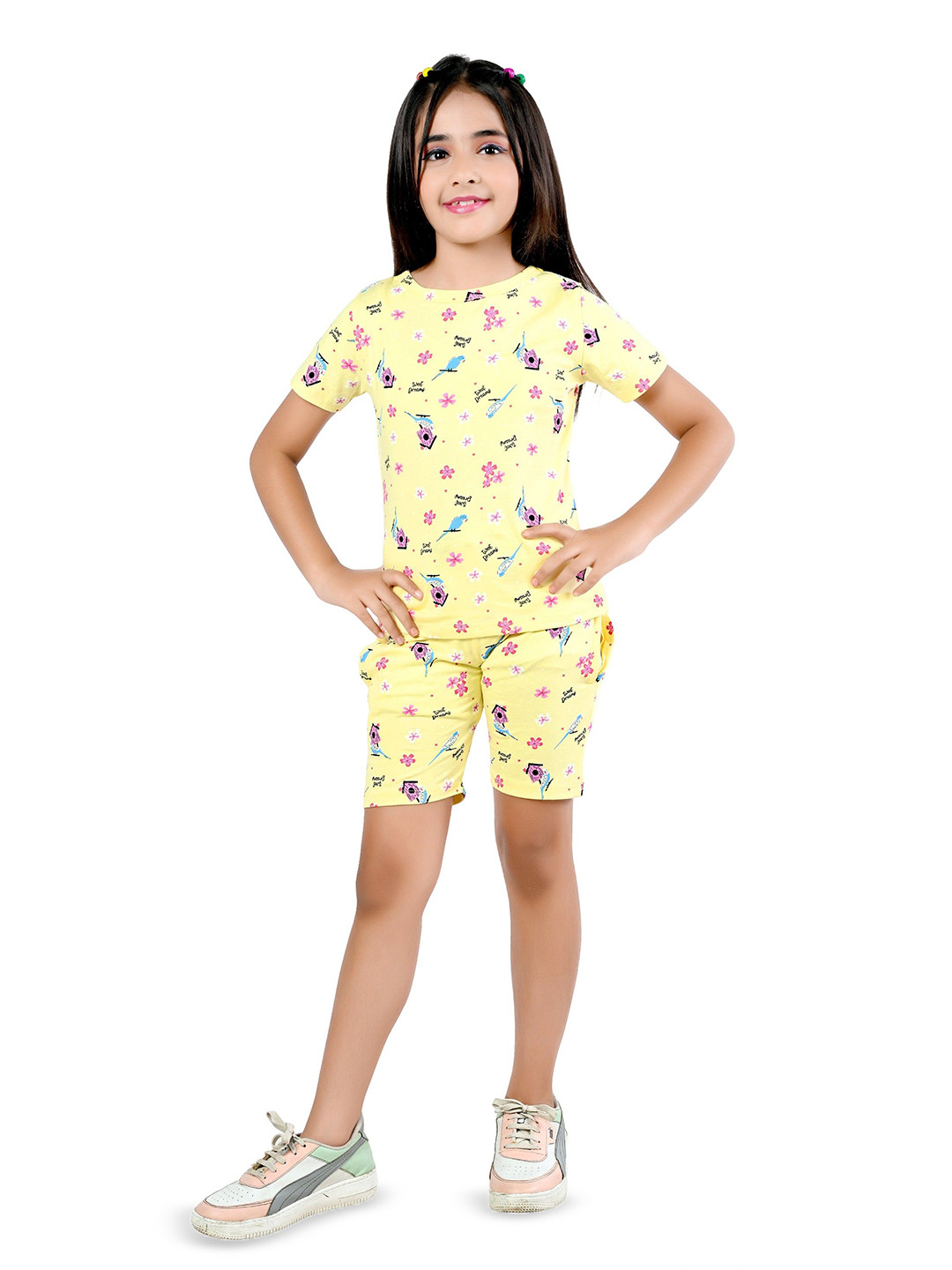 Arshia Fashions Girls Printed Short Sleeves T-shirt With Shorts