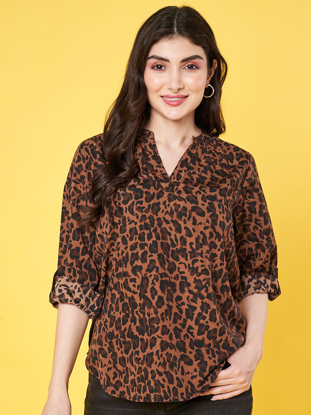 ANVI Be Yourself Animal Print Mandarin Collar Roll-Up Sleeves Shirt Style Top