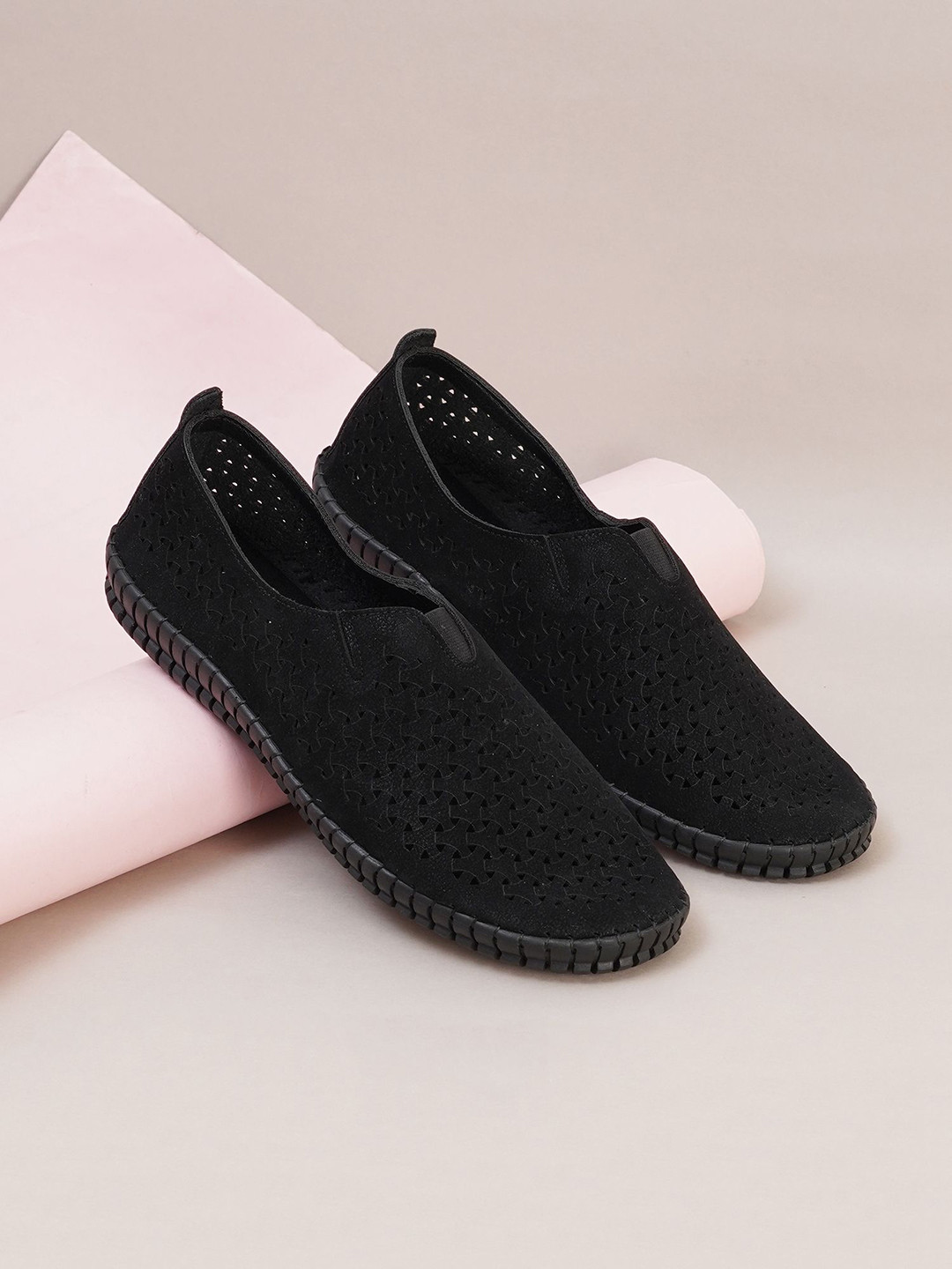 Sherrif Shoes Women Textured Slip-On Mules Flats