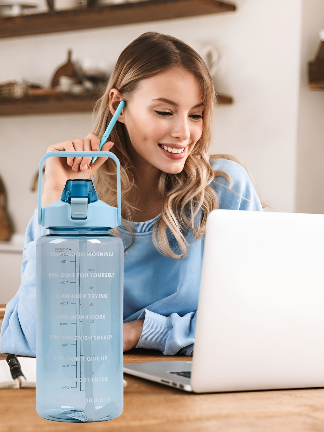 ReeQ Blue & White Typography Printed Sipper Lockable Lid Water Bottle 2000ml