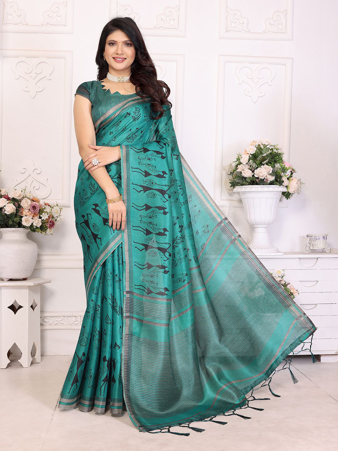 Lookmark Warli Printed Saree With Blouse Piece