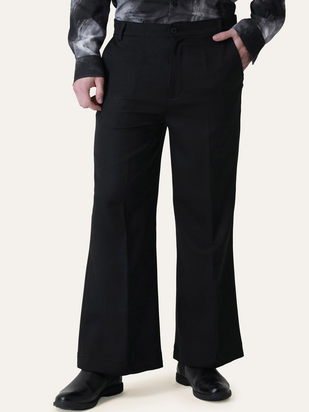PERCH Men Black Solid Bell Bottom Trouser