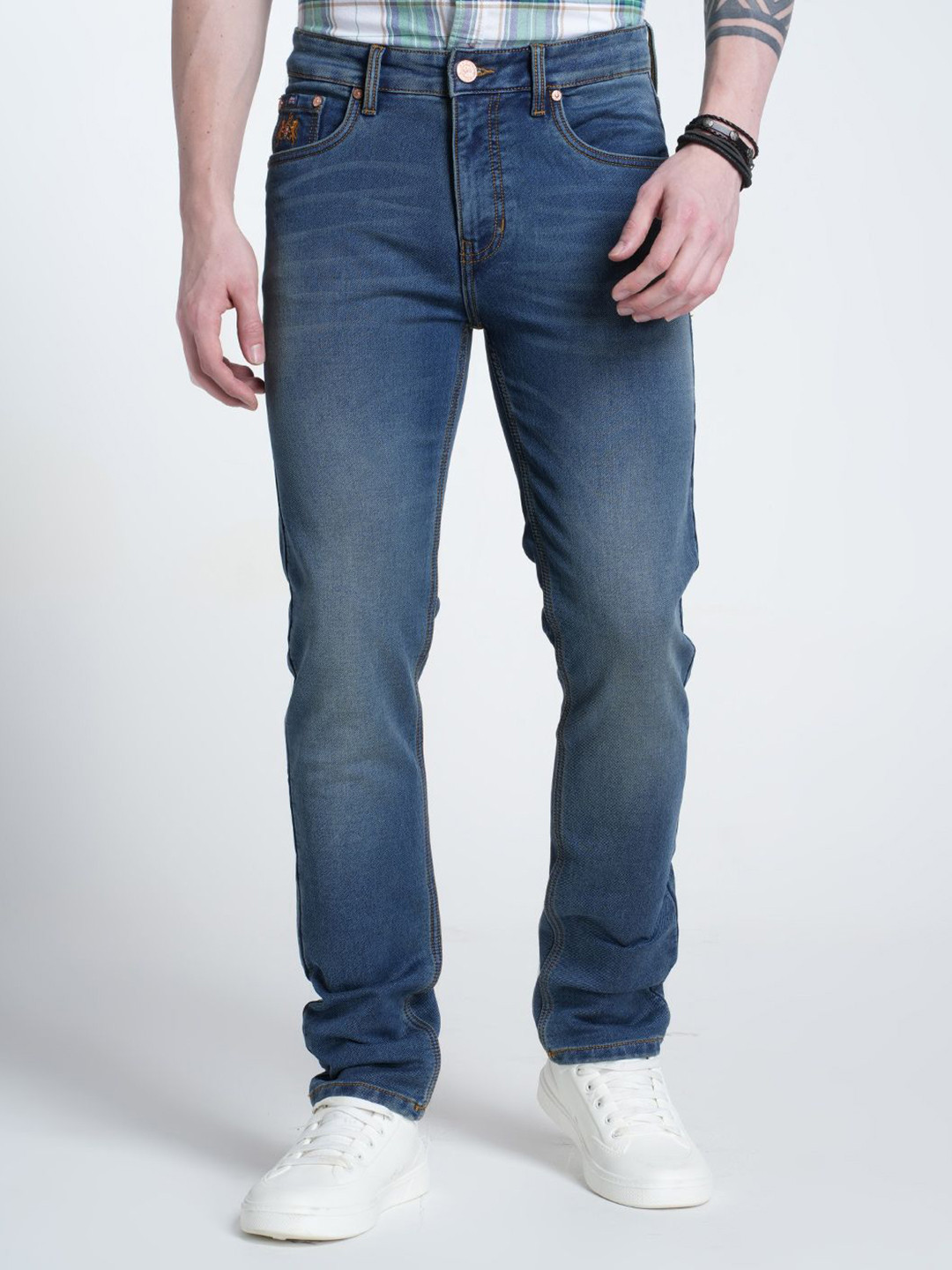 Double Two Men Lean Slim Fit Mid-Rise Light Fade Jeans
