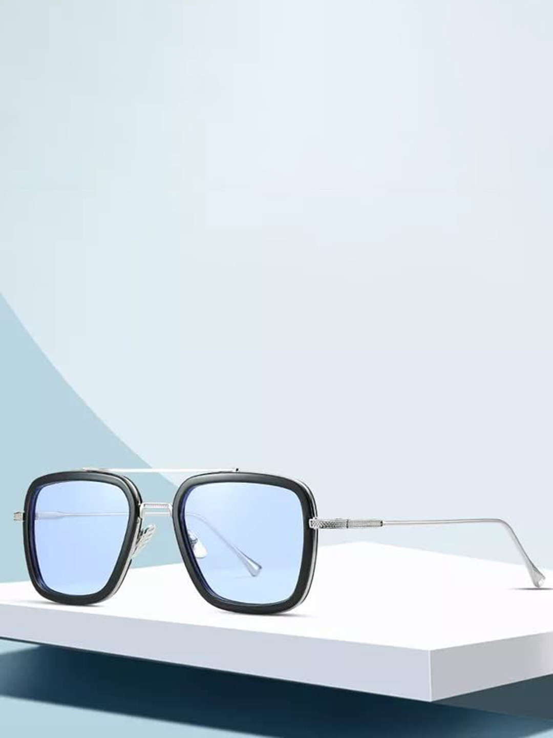 LEGEND EYEWEAR Unisex Blue Square Sunglasses With UV Protected Lens SGLGNK32A5FXJXSR