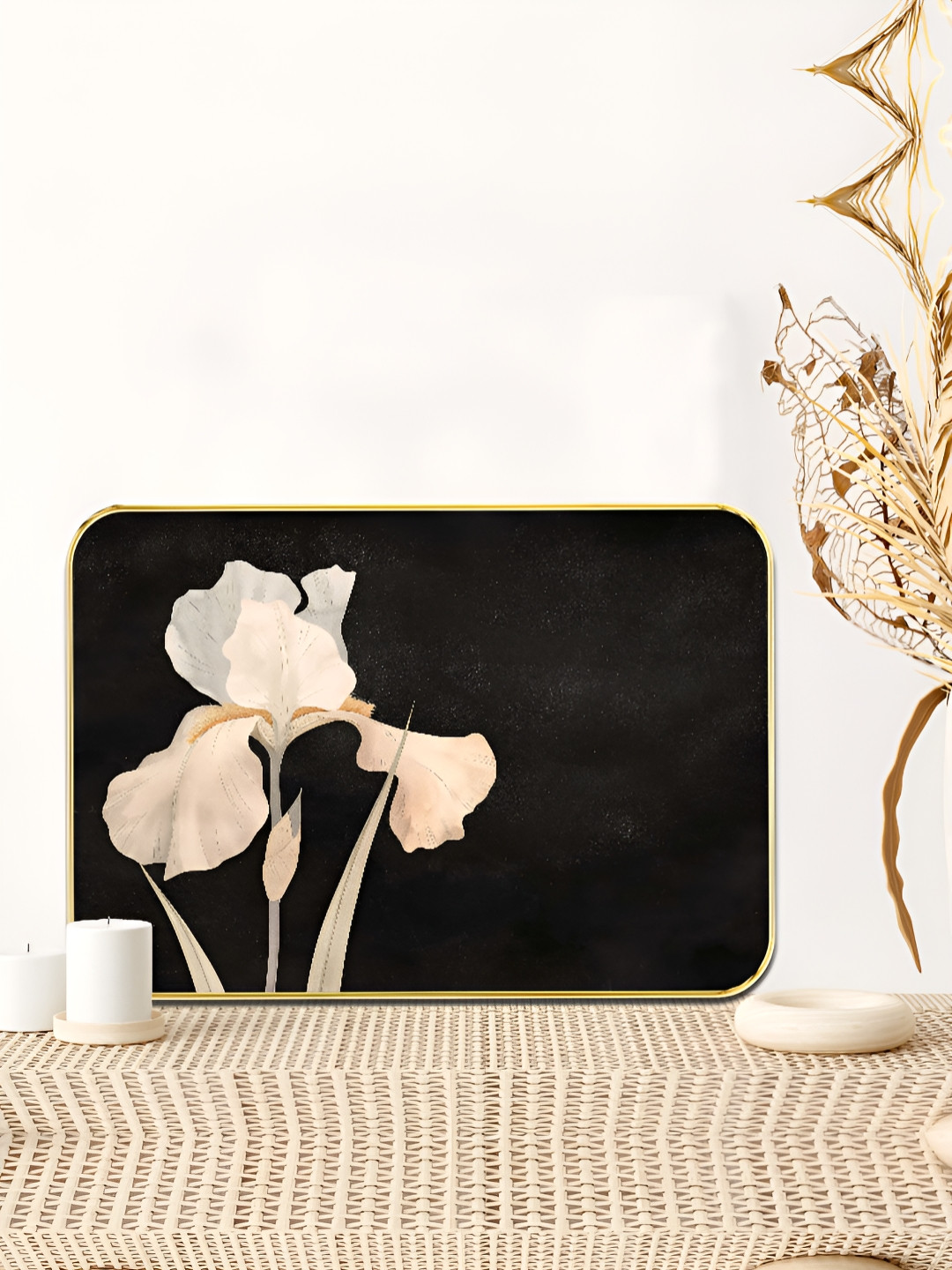 Livin'luxe Black & Off White Wooden Ivory Iris Premium Floral Wall Art